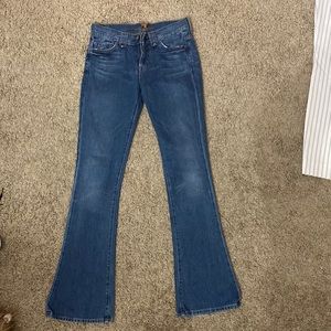 7 for all mankind low rise bootcut jeans. Size 26